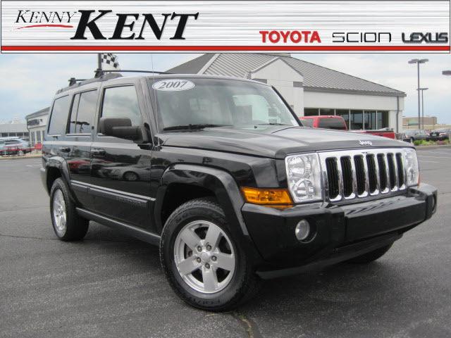 Photo of 2007 Jeep Commander