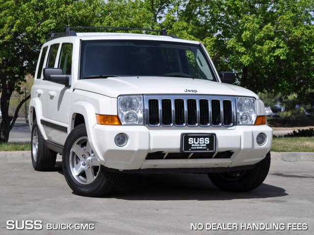 Photo of 2009 Jeep Commander