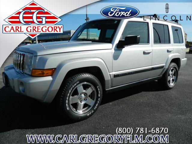 Photo of 2009 Jeep Commander