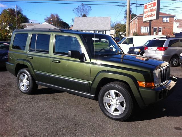 Photo of 2007 Jeep Commander