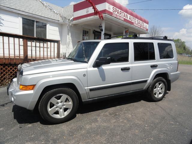Photo of 2006 Jeep Commander