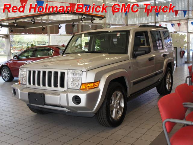 Photo of 2006 Jeep Commander