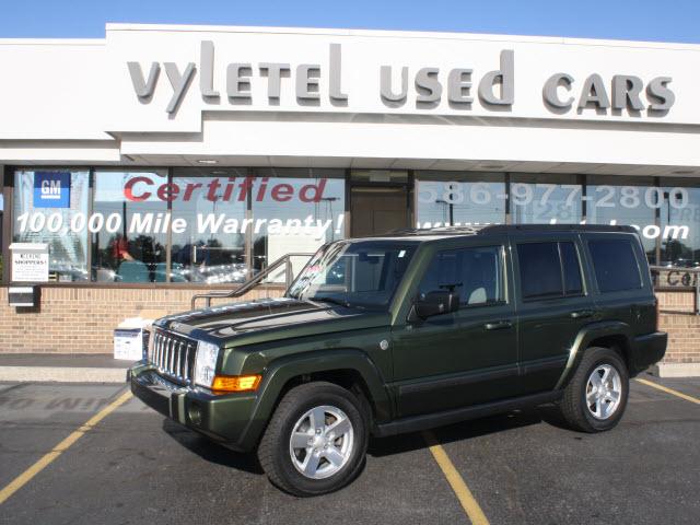 Photo of 2007 Jeep Commander