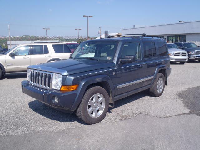 Photo of 2007 Jeep Commander