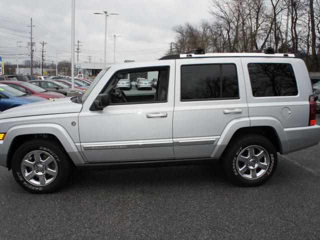 Photo of 2007 Jeep Commander