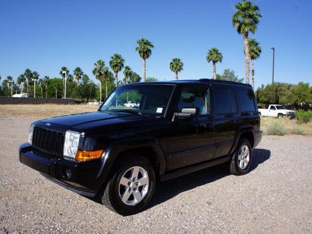 Photo of 2006 Jeep Commander