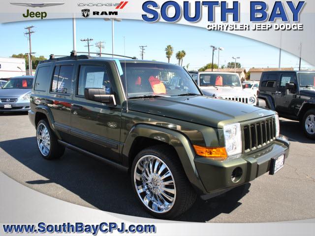 Photo of 2006 Jeep Commander