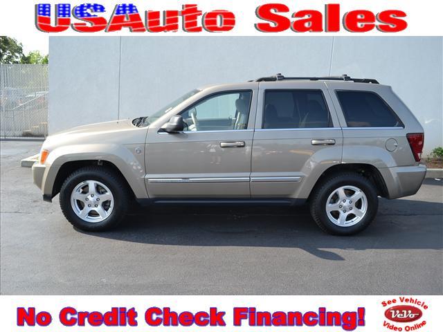Photo of 2005 Jeep Grand Cherokee