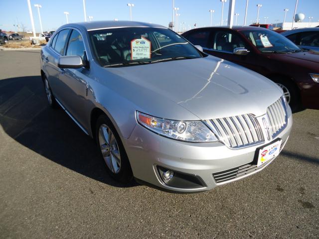 Photo of 2010 Lincoln MKS