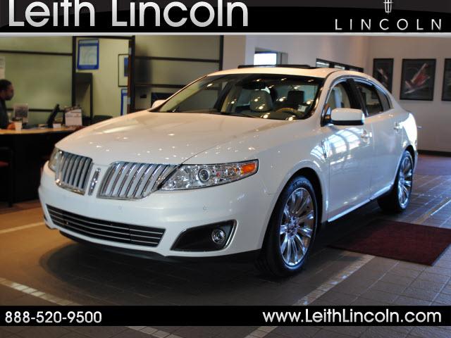 Photo of 2012 Lincoln MKS