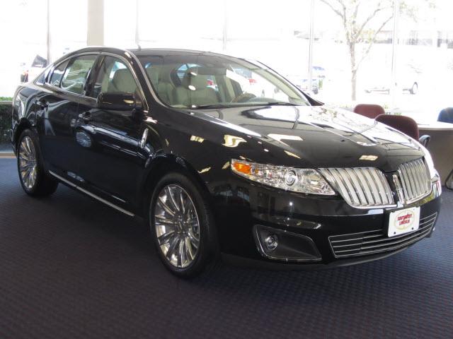 Photo of 2012 Lincoln MKS