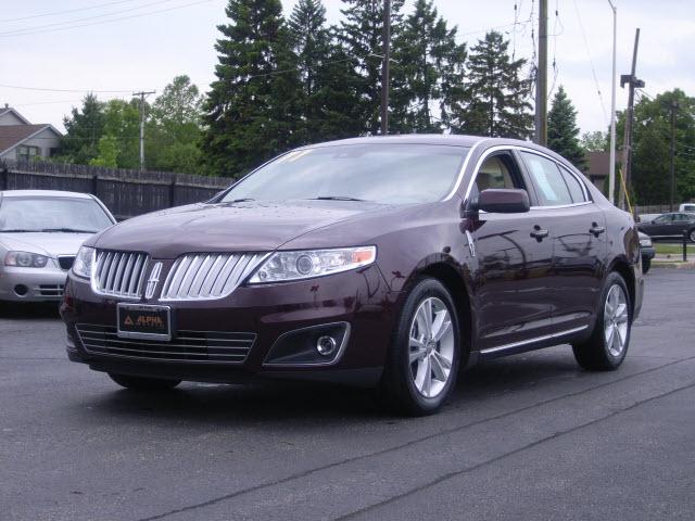 Photo of 2011 Lincoln MKS