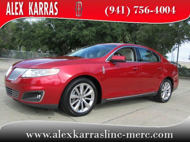 Photo of 2010 Lincoln MKS