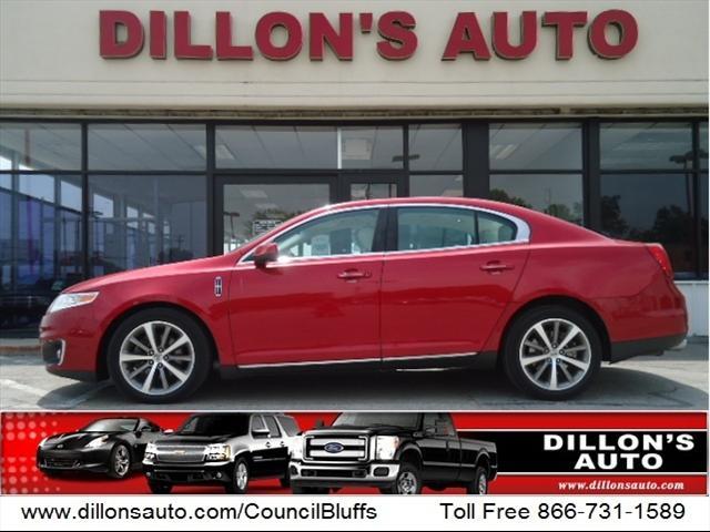 Photo of 2011 Lincoln MKS