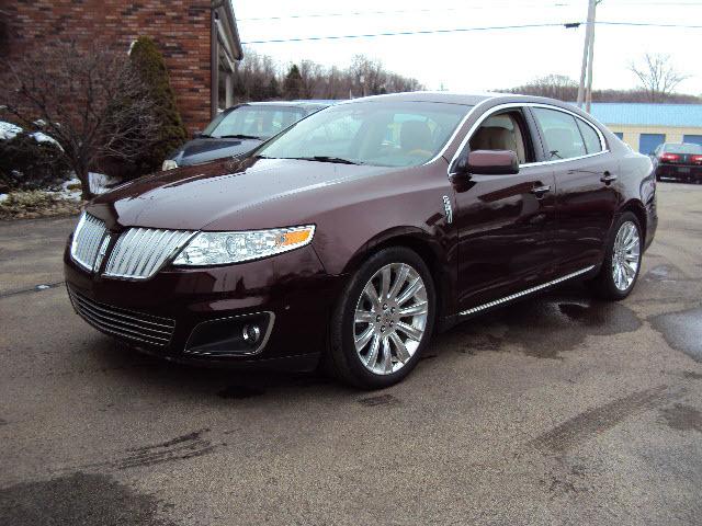 Photo of 2010 Lincoln MKS