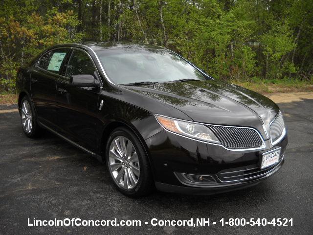Photo of 2013 Lincoln MKS