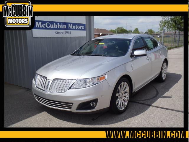 Photo of 2010 Lincoln MKS