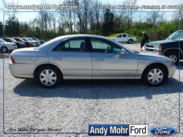 Photo of 2004 Lincoln LS