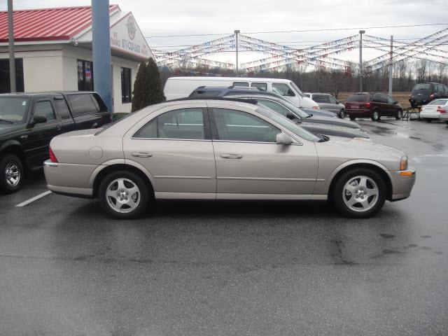 Photo of 2000 Lincoln LS