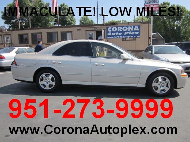 Photo of 2000 Lincoln LS