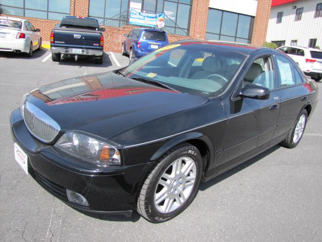Photo of 2005 Lincoln LS