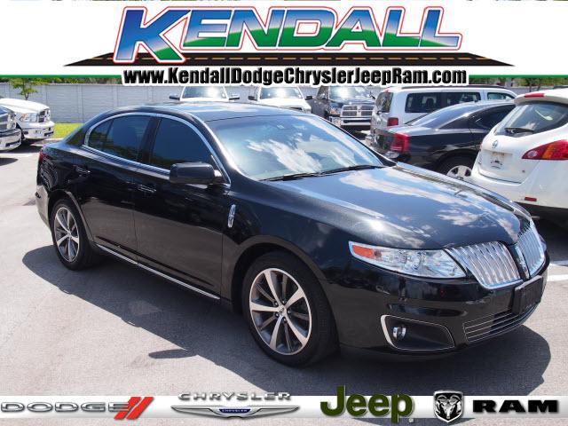 Photo of 2009 Lincoln MKS