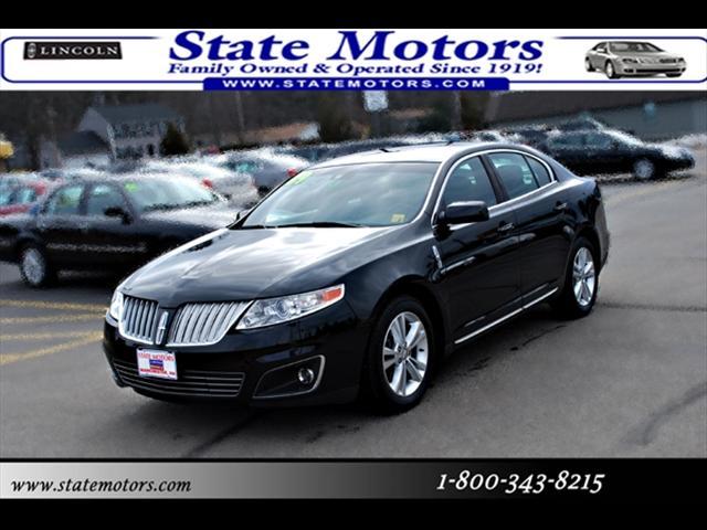 Photo of 2009 Lincoln MKS