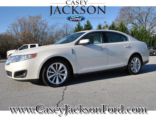 Photo of 2009 Lincoln MKS