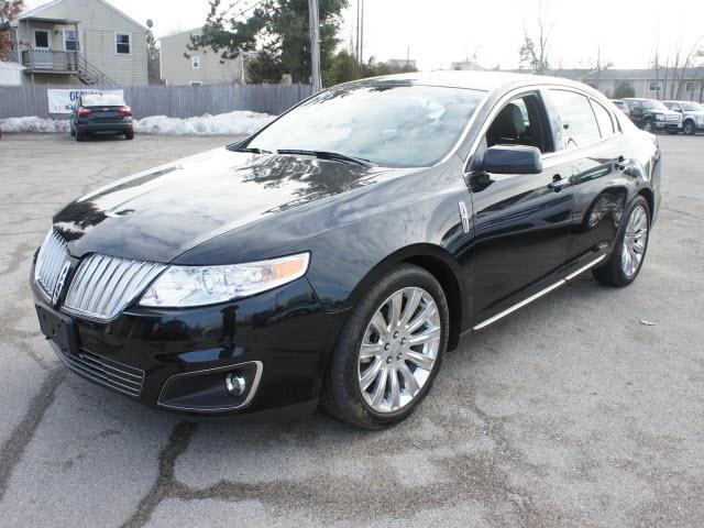 Photo of 2009 Lincoln MKS