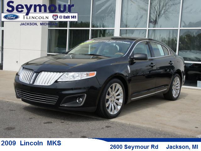 Photo of 2009 Lincoln MKS