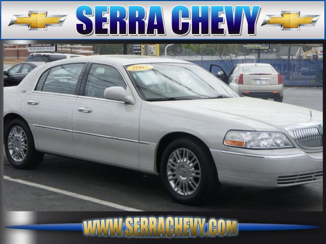 Photo of 2009 Lincoln MKS
