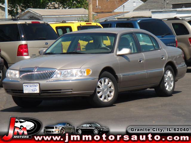 Photo of 2001 Lincoln Continental