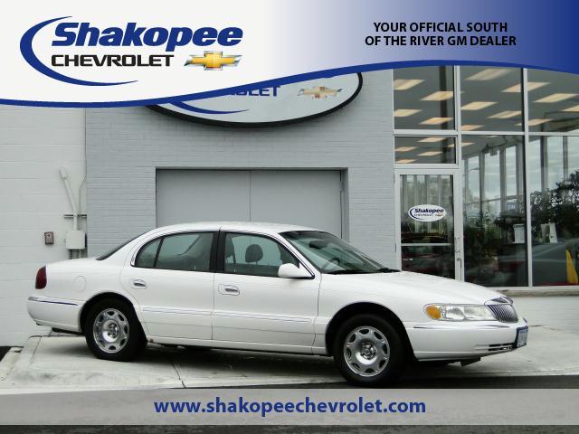 Photo of 2000 Lincoln Continental