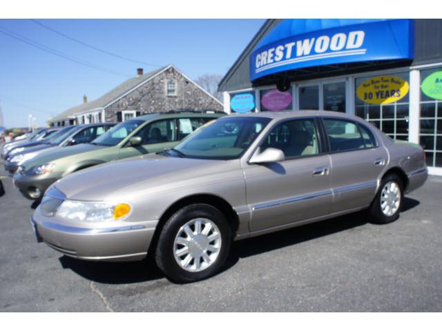 Photo of 2000 Lincoln Continental