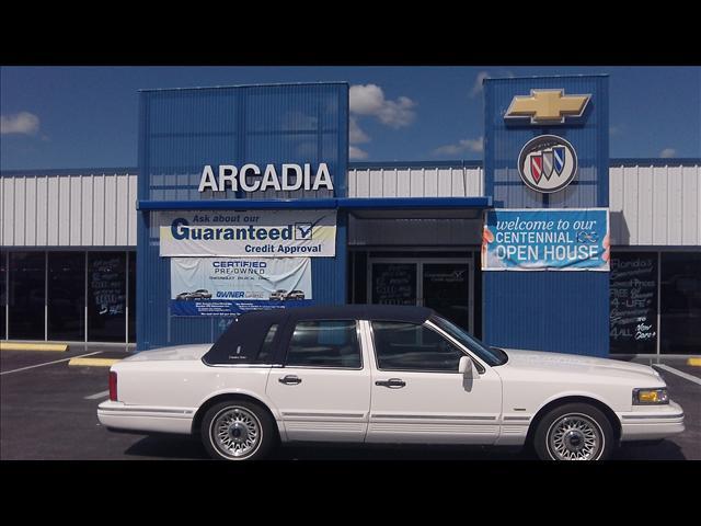 Photo of 1995 Lincoln Town Car