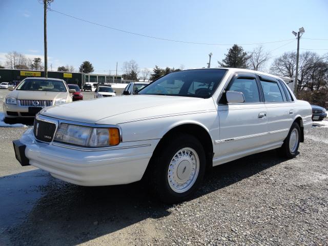 Photo of 1994 Lincoln CONTINENTAL