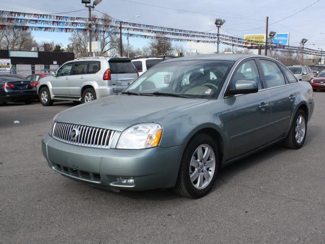 Photo of 2005 Mercury Montego