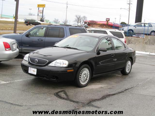 Photo of 2004 Mercury Sable