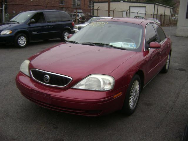 Photo of 2003 Mercury Sable