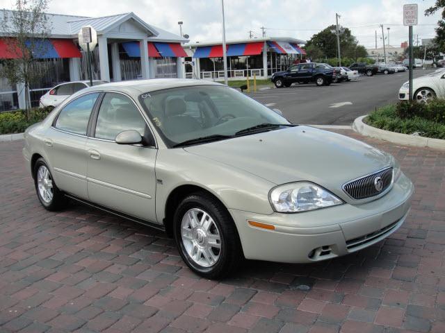 Photo of 2004 Mercury Sable