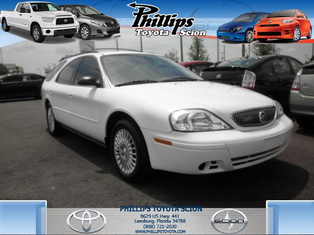 Photo of 2004 Mercury Sable