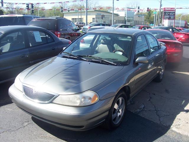 Photo of 1999 Mercury Mystique