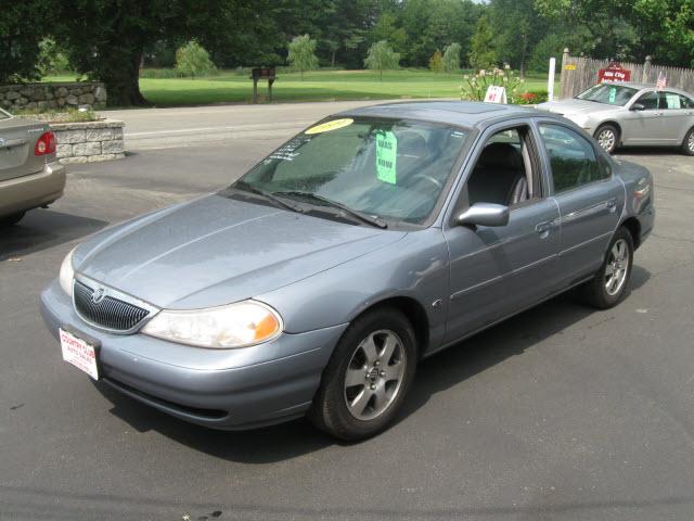 Photo of 1999 Mercury Mystique