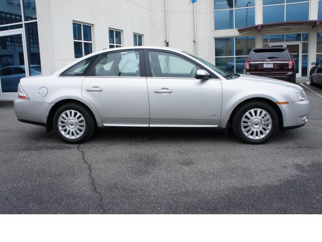 Photo of 2006 Mercury Montego