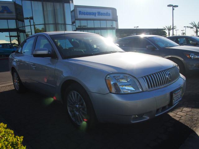Photo of 2005 Mercury Montego