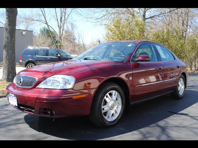 Photo of 2005 Mercury Sable