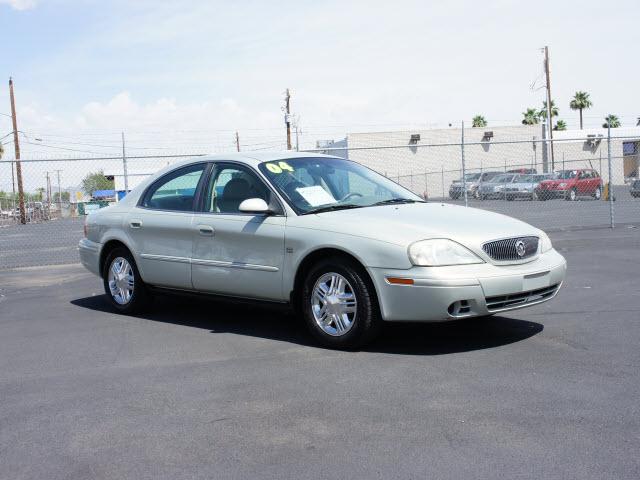Photo of 2004 Mercury Sable