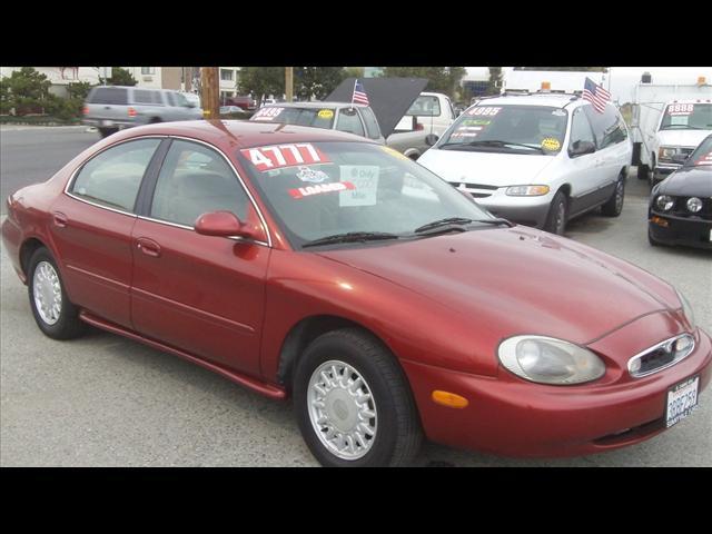 Photo of 1996 Mercury Sable