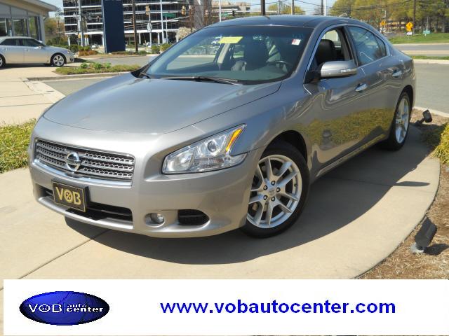 Photo of 2009 Nissan Maxima
