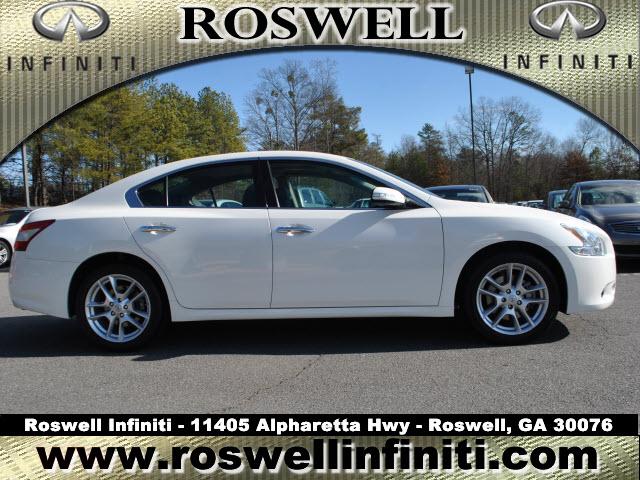 Photo of 2009 Nissan Maxima